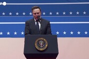 Elon Musk, ecco il presunto 'saluto romano' sul palco di Washington