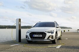 Audi A3 allstreet TFSIe, il crossover compatto è plug-in hybrid