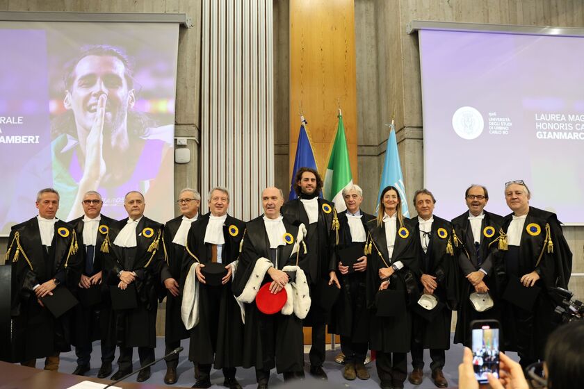 Laurea magistrale honoris causa in Scienze dello Sport a Gianmarco Tamberi