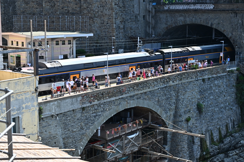 Cinque Terre, dal 9 agosto la Via dell'Amore riaperta ai turisti