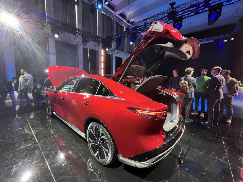 Nuova Mazda 6e Takumi Plus