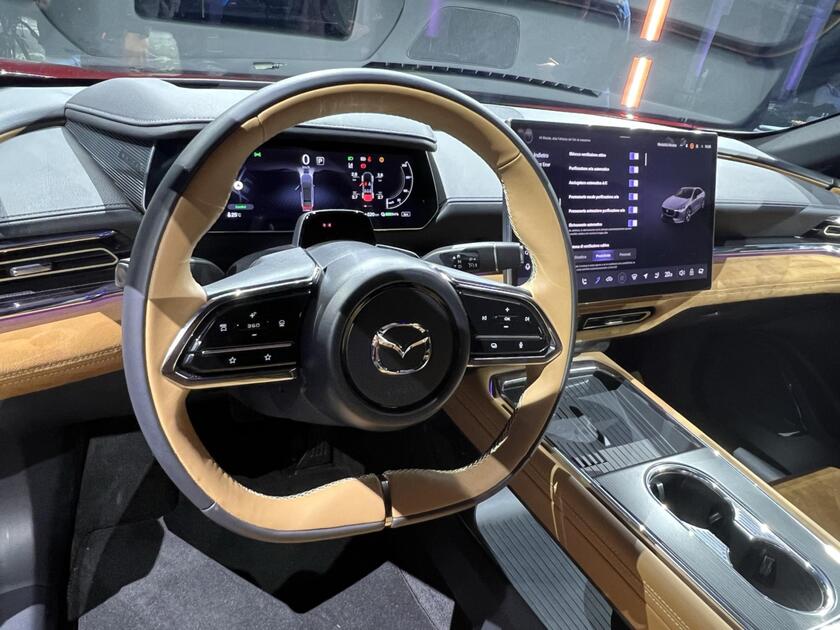 Nuova Mazda 6e Takumi Plus