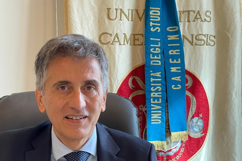 il Rettore dell 'Universit� di Camerino Graziano Leoni - RIPRODUZIONE RISERVATA