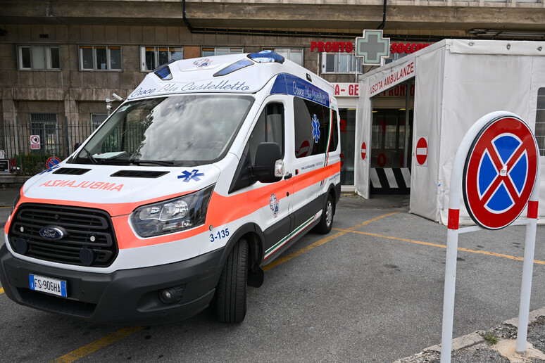 - RIPRODUZIONE RISERVATA