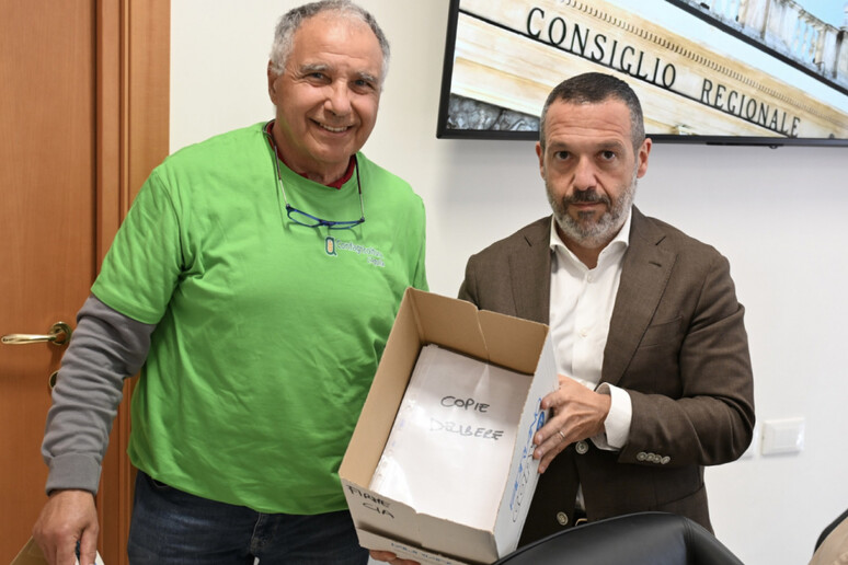 - RIPRODUZIONE RISERVATA