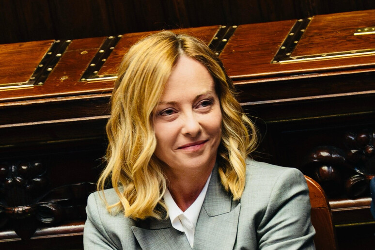 - RIPRODUZIONE RISERVATA