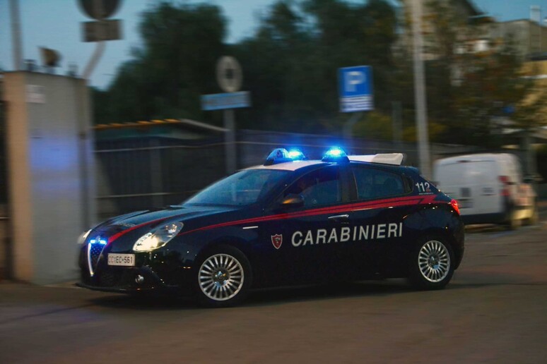 - RIPRODUZIONE RISERVATA