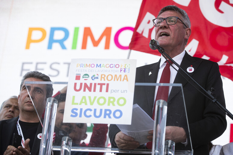 - RIPRODUZIONE RISERVATA